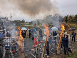 焼杉実演②.jpg